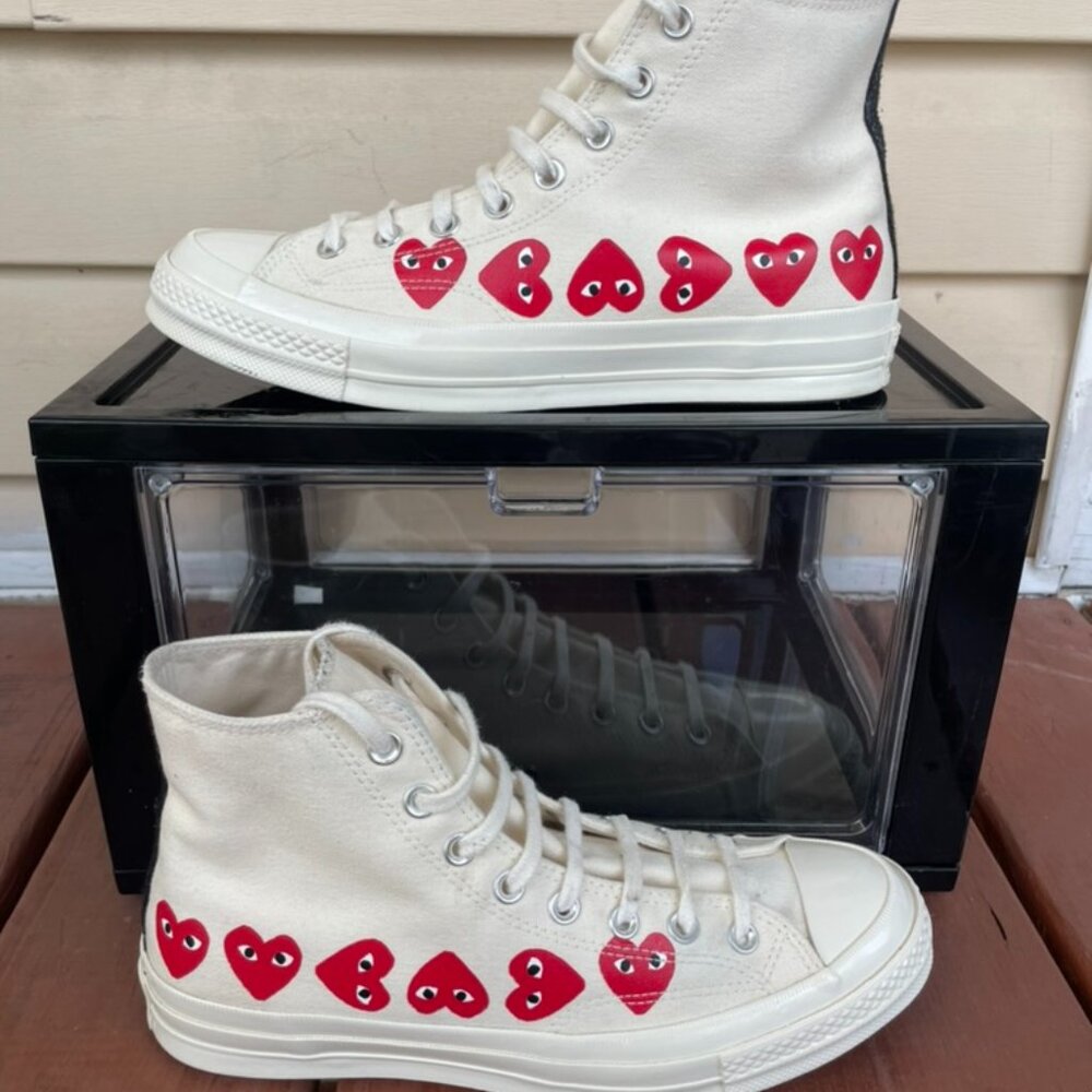 COMME des GARÇONS